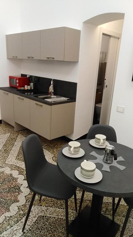 Centro Acquario Family Apartment Genoa Bagian luar foto
