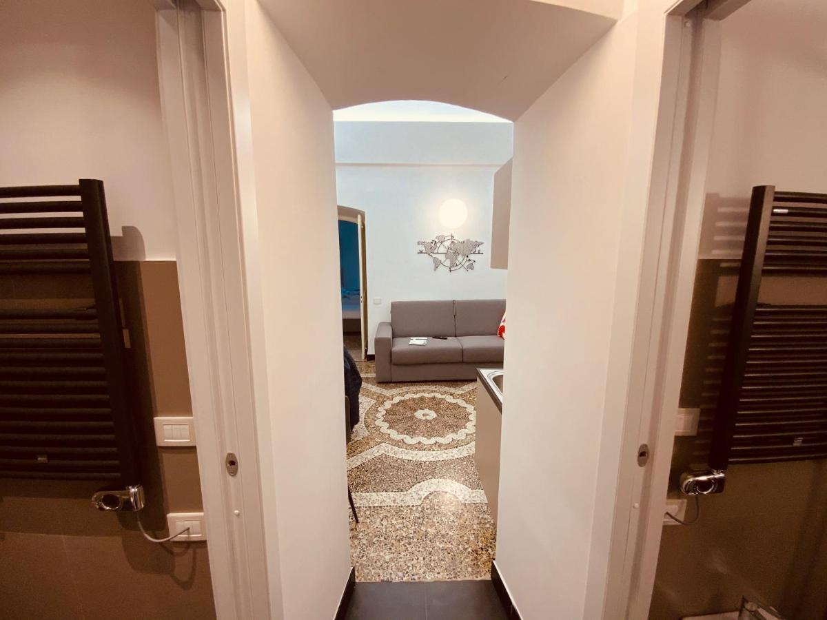 Centro Acquario Family Apartment Genoa Bagian luar foto